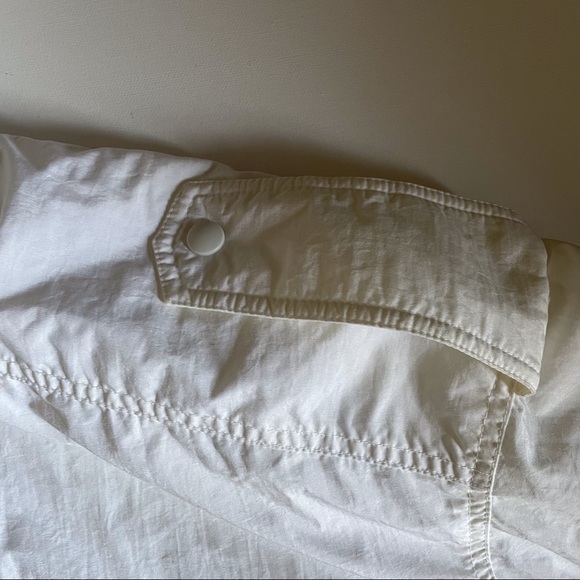 VTG TYROLIA SKIWEAR by HEAD Cream Women’s 6 Ski Jacket Detachable Faux Fur Hood - Picture 13 of 13